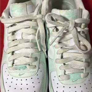 Men’s Nike Air Force 1 Low '07 - Barely Green/Mint Foam Size 9
